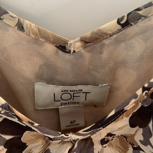Ann Taylor Loft Floral dress - Picture 4 of 7